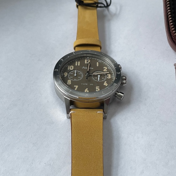 ARIAN Men's Watch - Picture 10 of 14